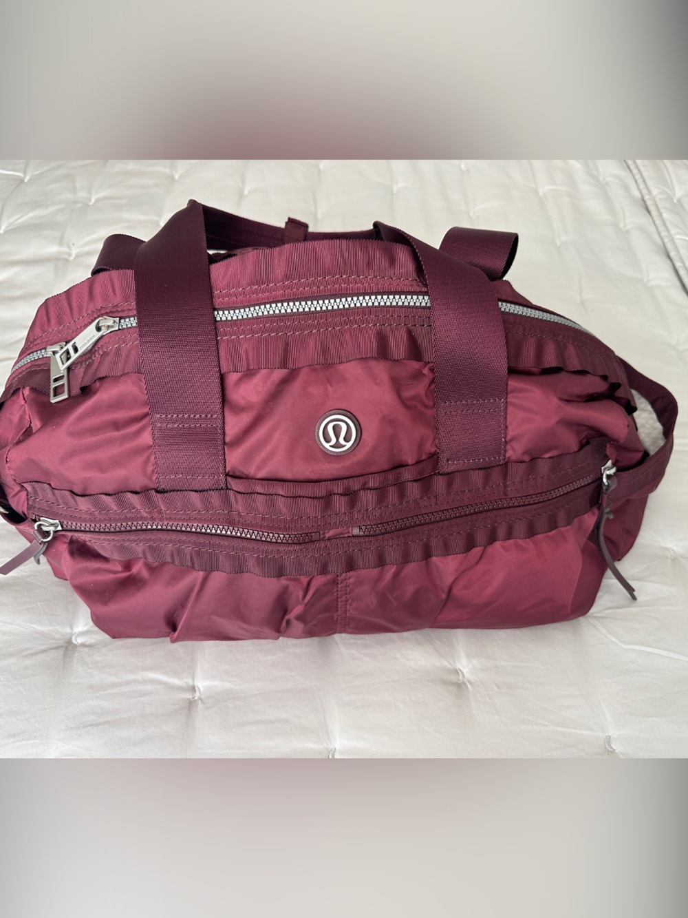 lululemon athletica Burgundy gym Bag - Travel & Gym